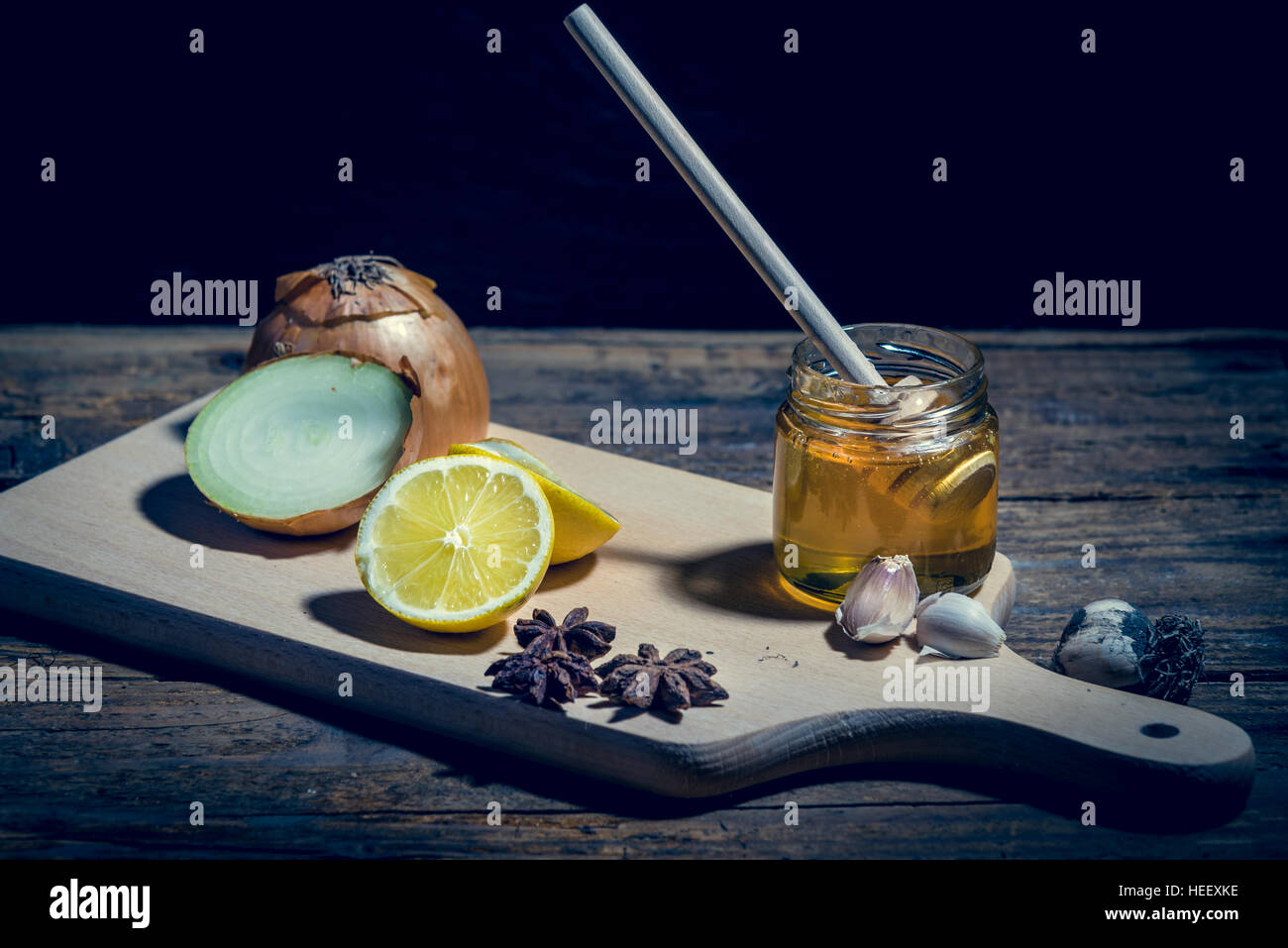 Natural medicines against flue and cold. Honey, lemon, hot tea, onion