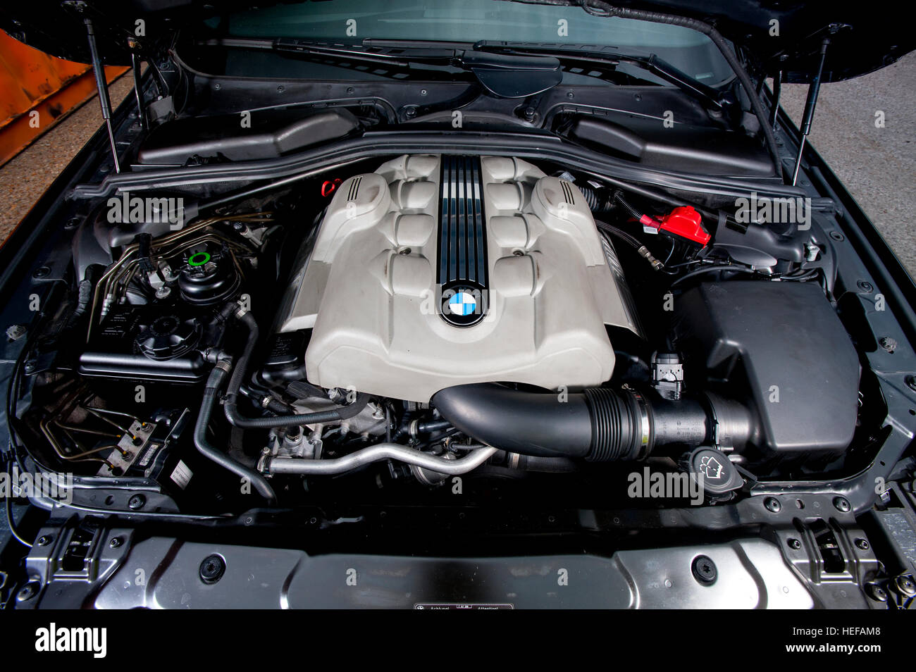 N62 4.4 V8 (268 Cubic Inch) engine ina BMW 540i 5 Series Touring estate  car, E61 shape (E60 station wagon 2003 -2010 Stock Photo - Alamy