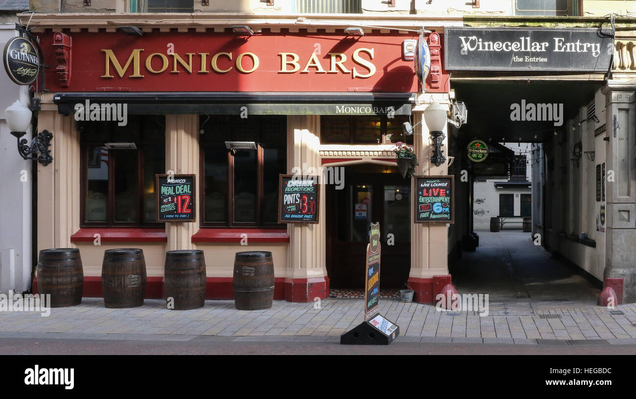 Belfast ireland bars hires stock photography and images Alamy