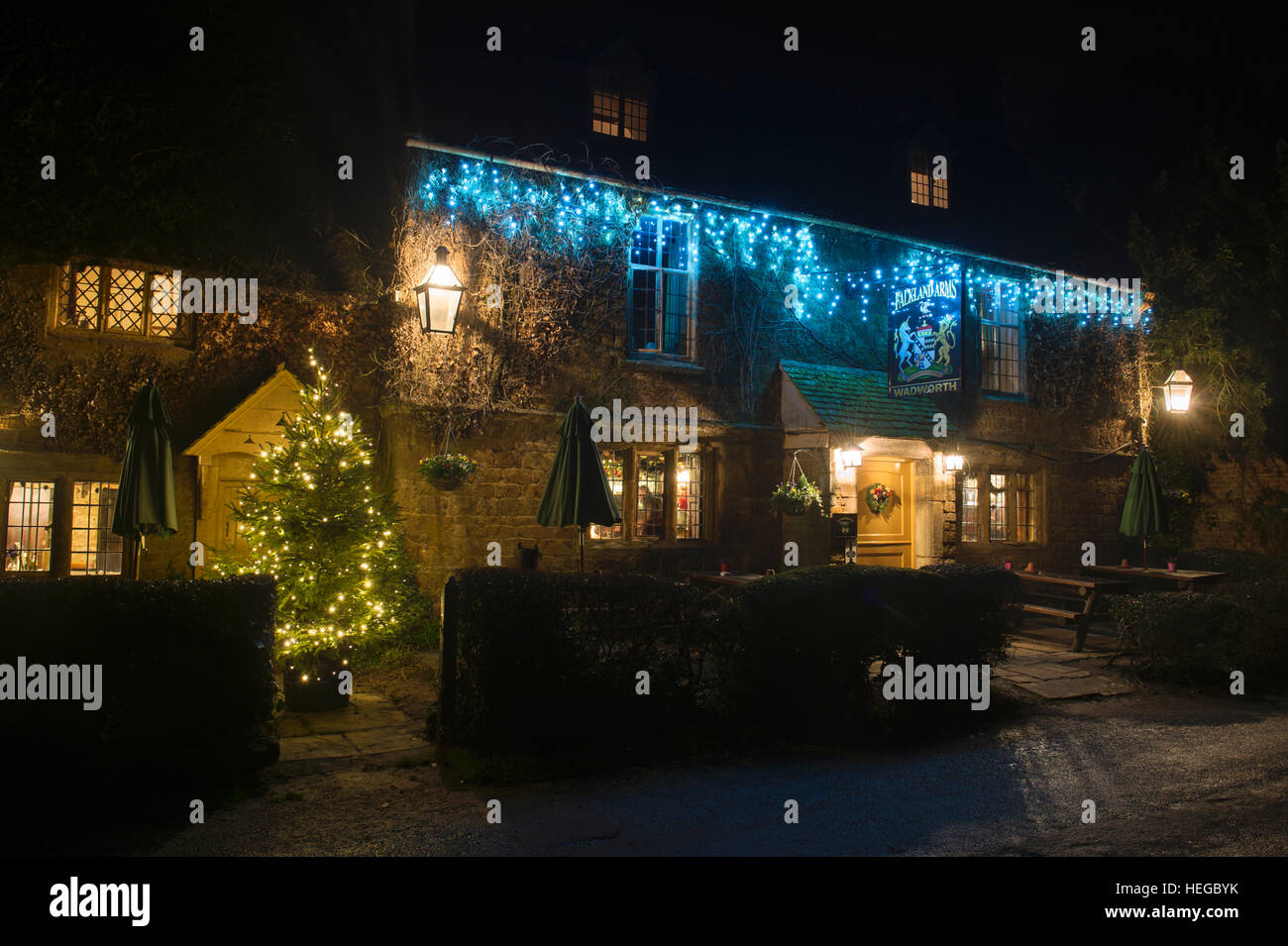 Falkland Arms pub in Great Tew at christmas. Oxfordshire, England Stock