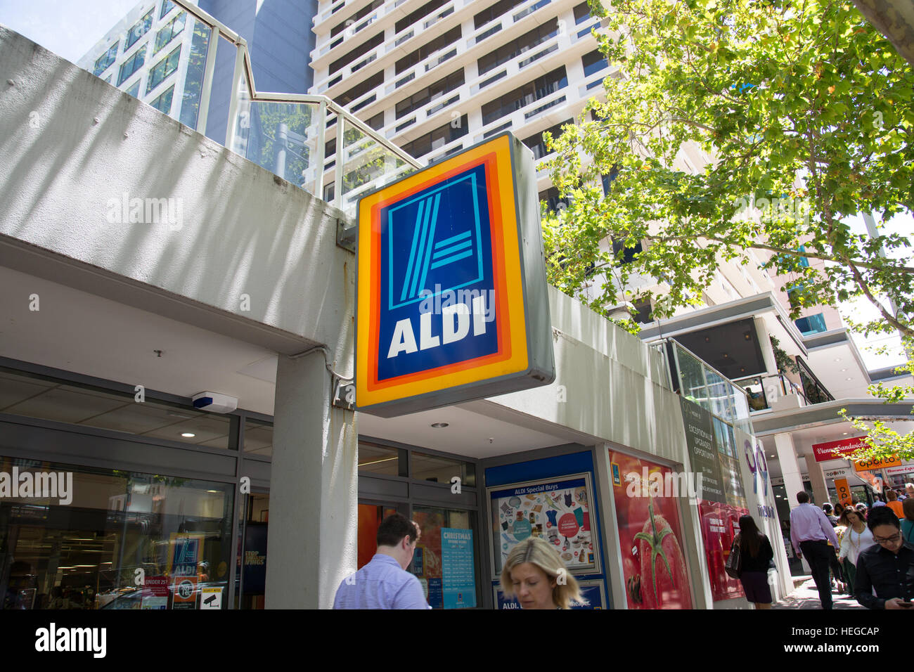 Aldi supermarket store in North Sydney,Australia Stock Photo - Alamy