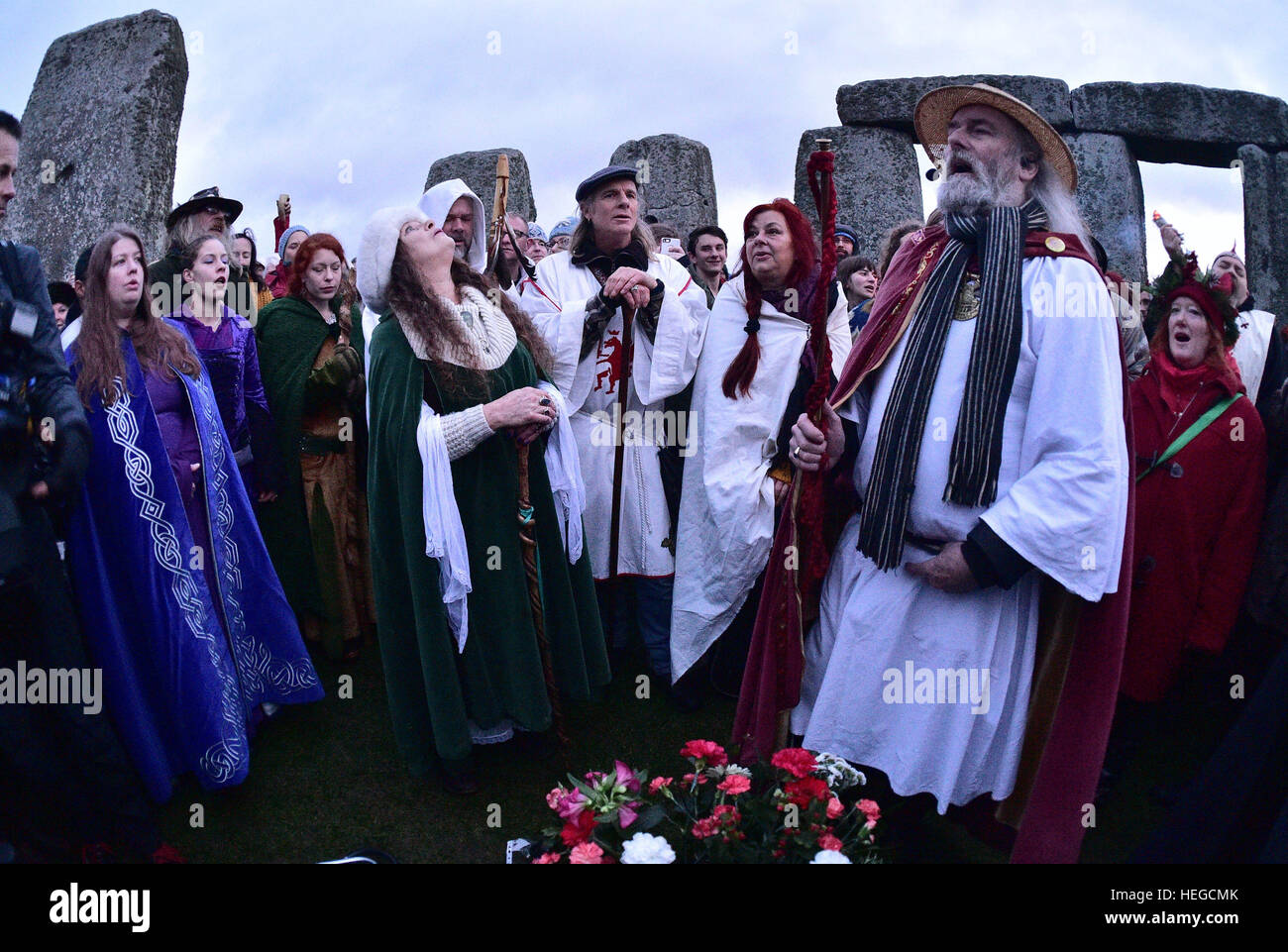 People gather at Stonehenge in Wiltshire on the winter solstice to ...