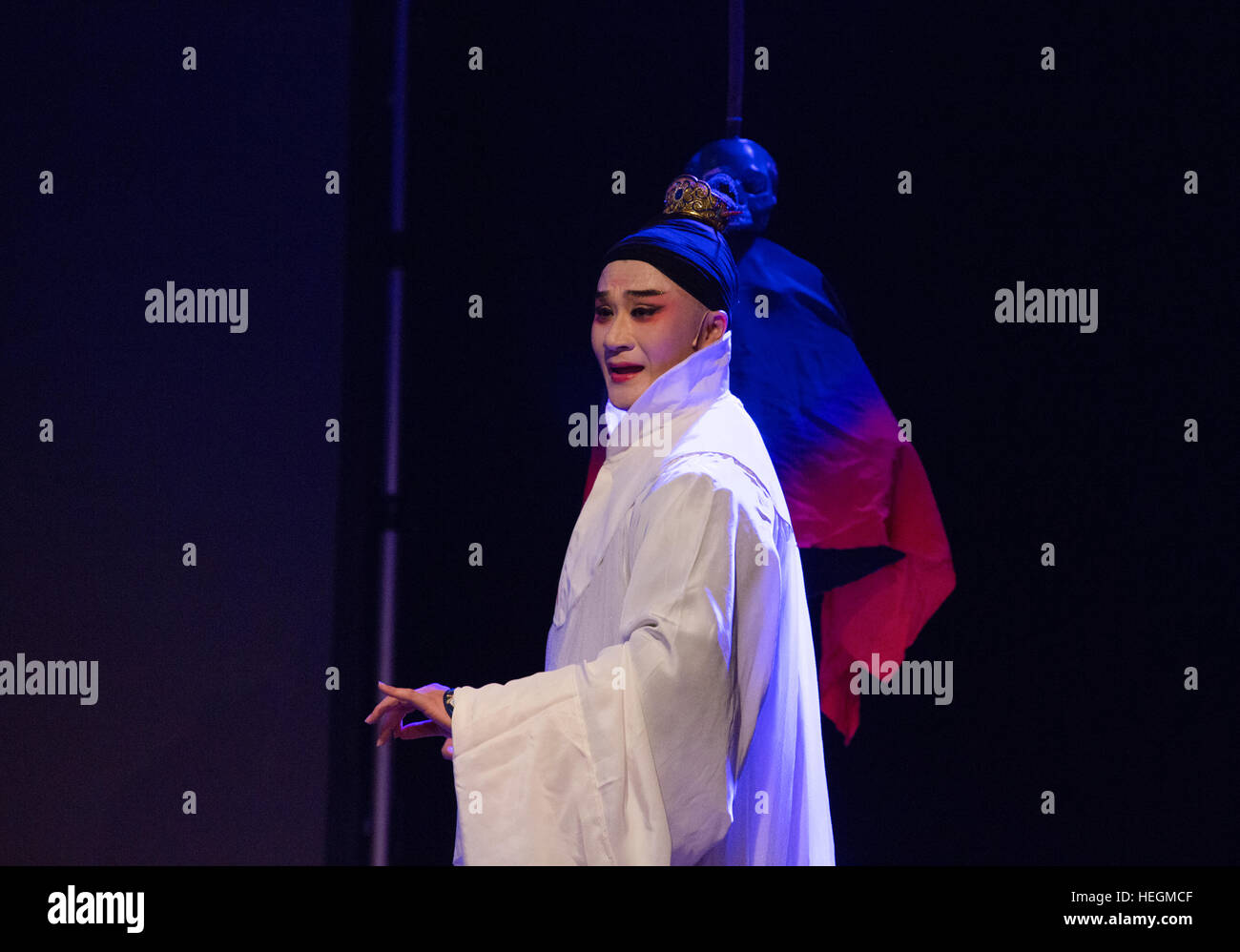 Actor Zhang Jun performing Hamlet in chinese to commemorate the 400th anniversary of the death of Shakespeare and Tang Xianzu Stock Photo