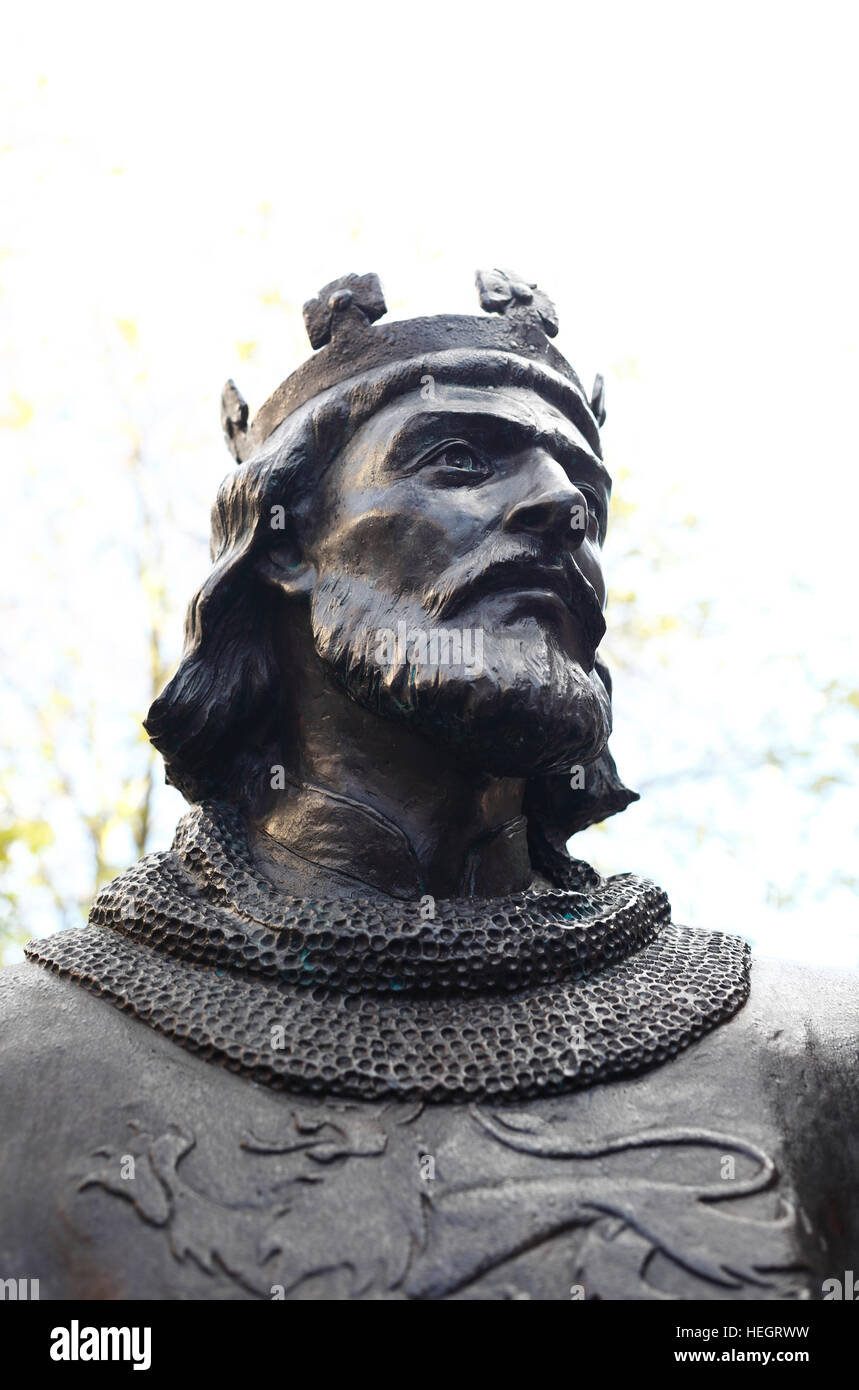 A statue of English monarch King John by sculptor Alan Beattie Herriot in King's Lynn, Norfolk, England, UK. Stock Photo