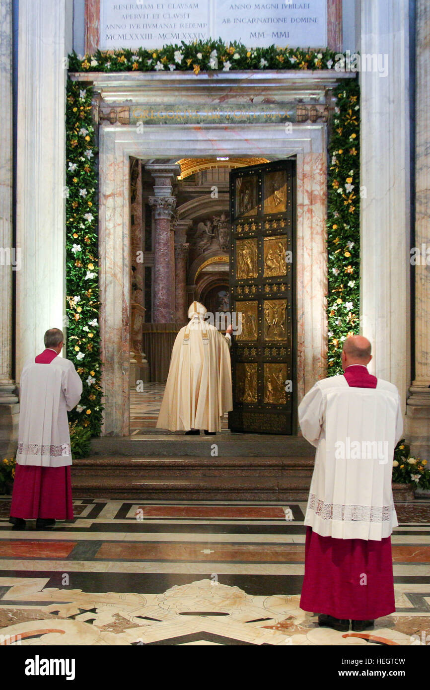 Closing of the Holy Door of St. Peter’s Basilica and the conclusion of ...