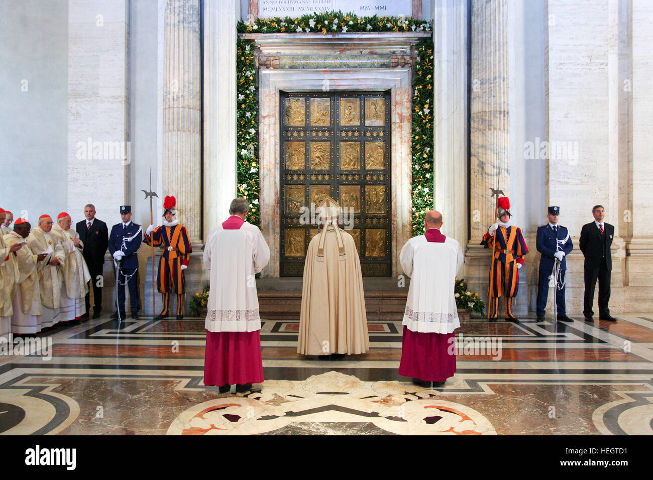 holy door st peter basilica
