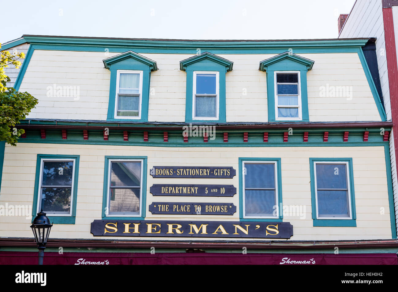 Shermans Book Store in Bar Harbor Maine Stock Photo Alamy
