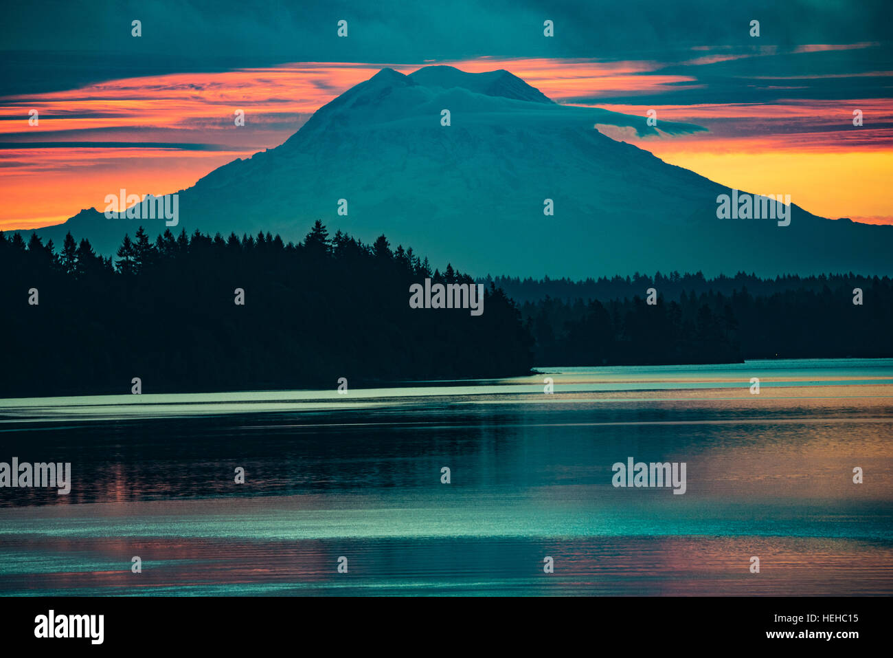 Morning Sunrise over Majestic Mount Rainier and the Puget Sound, Washington, USA Stock Photo
