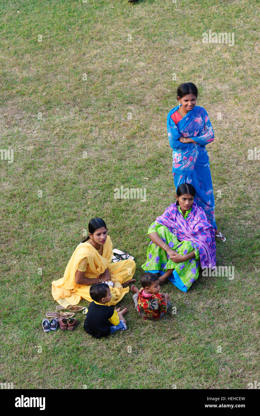 Dhaka: women in Lalbagh Fort, Dhaka Division, Bangladesh Stock Photo