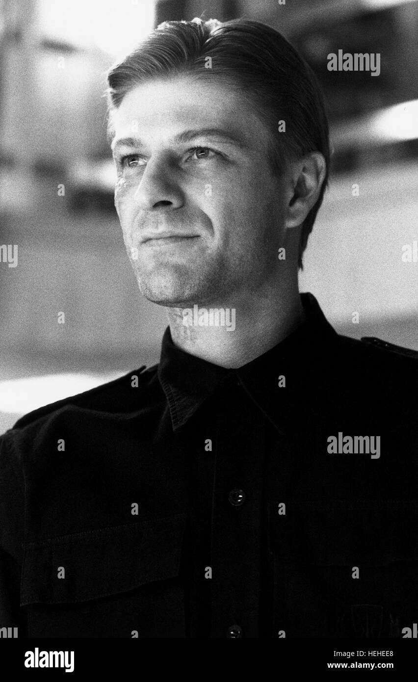 Sean Bean James Bond High Resolution Stock Photography and Images Alamy