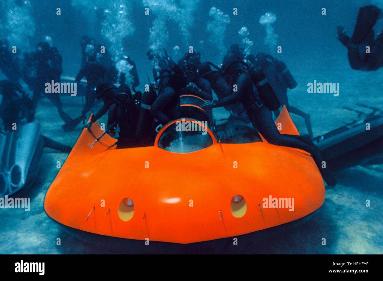 09 December 1965 High Resolution Stock Photography and Images Alamy