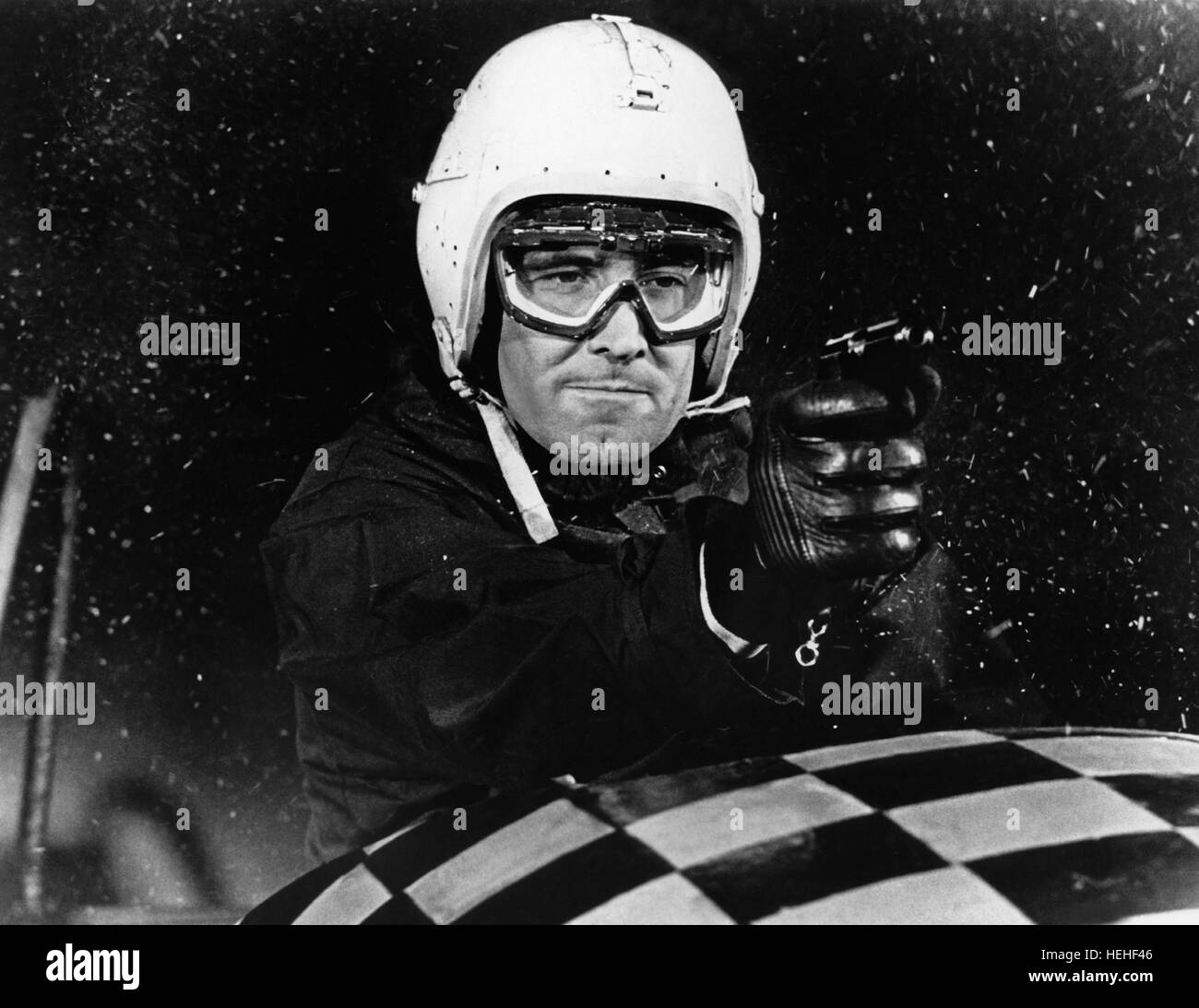 GEORGE LAZENBY JAMES BOND: ON HER MAJESTY'S SECRET SERVICE (1969 Stock ...