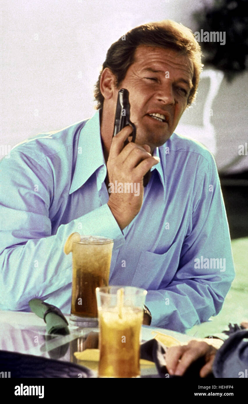 For Your Eyes Only Roger Moore 1981 High Resolution Stock Photography and Images Alamy