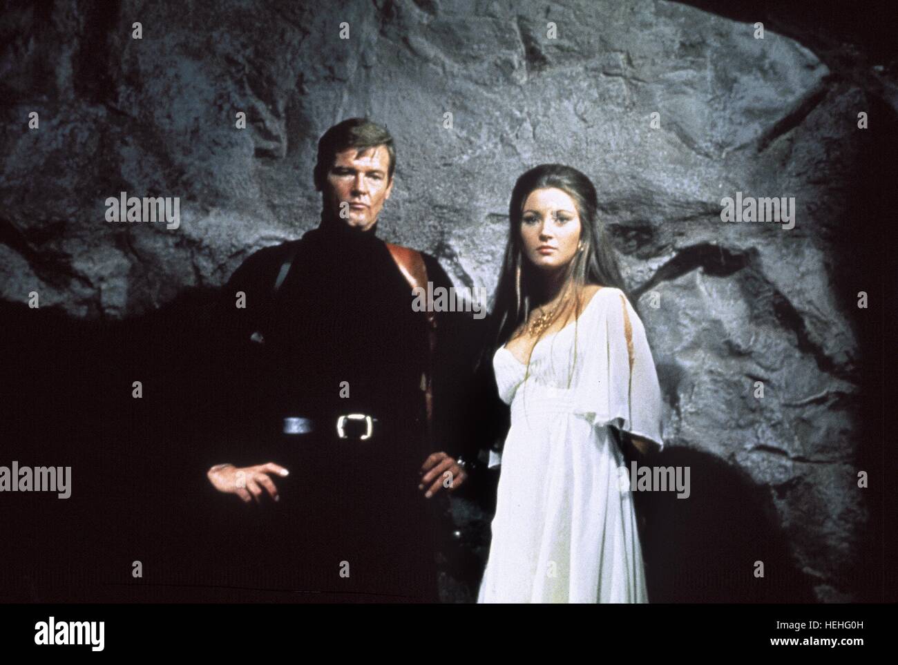 Roger Moore Jane Seymour Live And Let Die 1973 Stock Photo Alamy Roger Moore Jane Seymour Live And Let Die 1973 Stock Photo Alamy