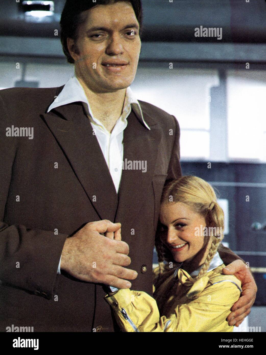 RICHARD KIEL, BLANCH RAVALEC, MOONRAKER, 1979 Stock Photo - Alamy.