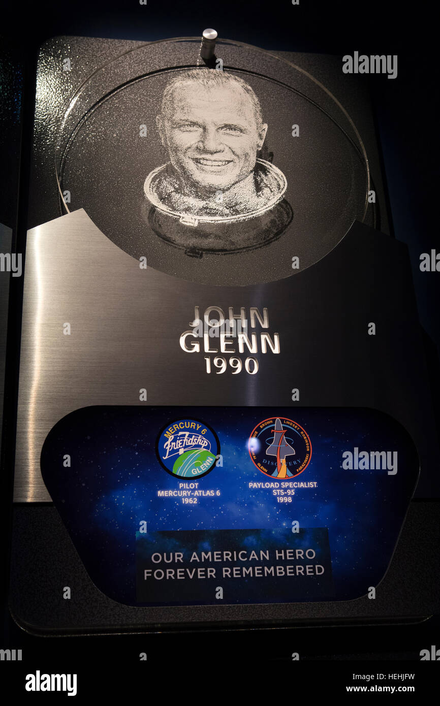 A plaque commemorating NASA astronaut John Glenn and his work on the Mercury-Atlas 6 and STS-95 missions is erected during a wreath-laying ceremony in honor of the late Glenn at the Kennedy Space Center Visitor Complex Heroes and Legends Exhibit December 9, 2016 in Titusville, Florida. Stock Photo