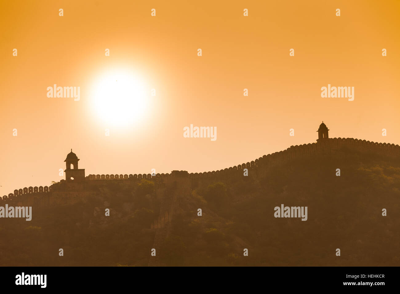 Wall outpost amer amber fort hi-res stock photography and images - Alamy