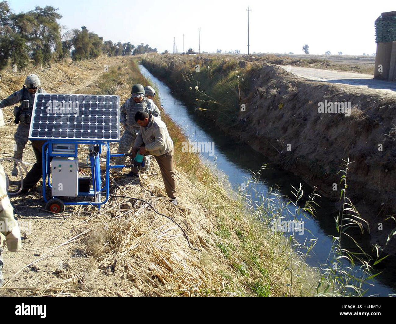 Soldiers from MultiNational Division Baghdad, 1st Battalion, 63rd