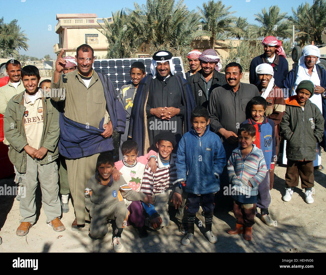 MultiNational Division Baghdad Soldiers bring clean water to rural