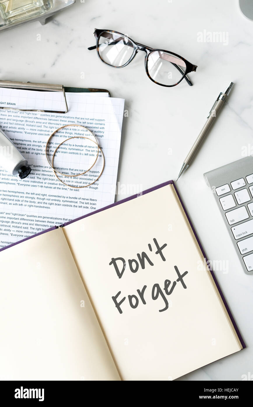 Don't Forget Notice Reminder Words Graphic Concept Stock Photo - Alamy