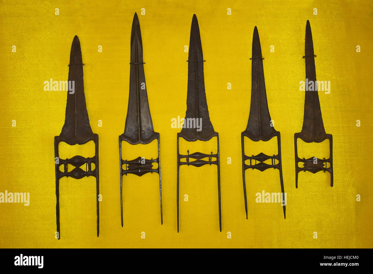 Types and sizes of dagger hires stock photography and images Alamy