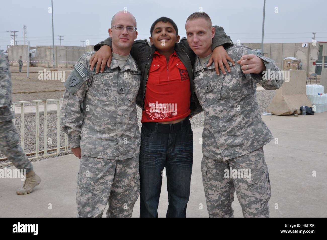 Personal hygiene in military hi-res stock photography and images - Alamy