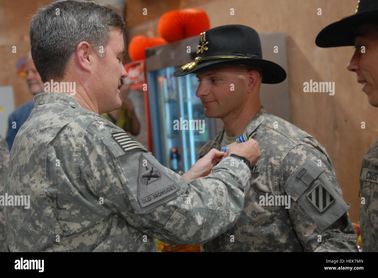 1st armored division commanding general hi-res stock photography and ...