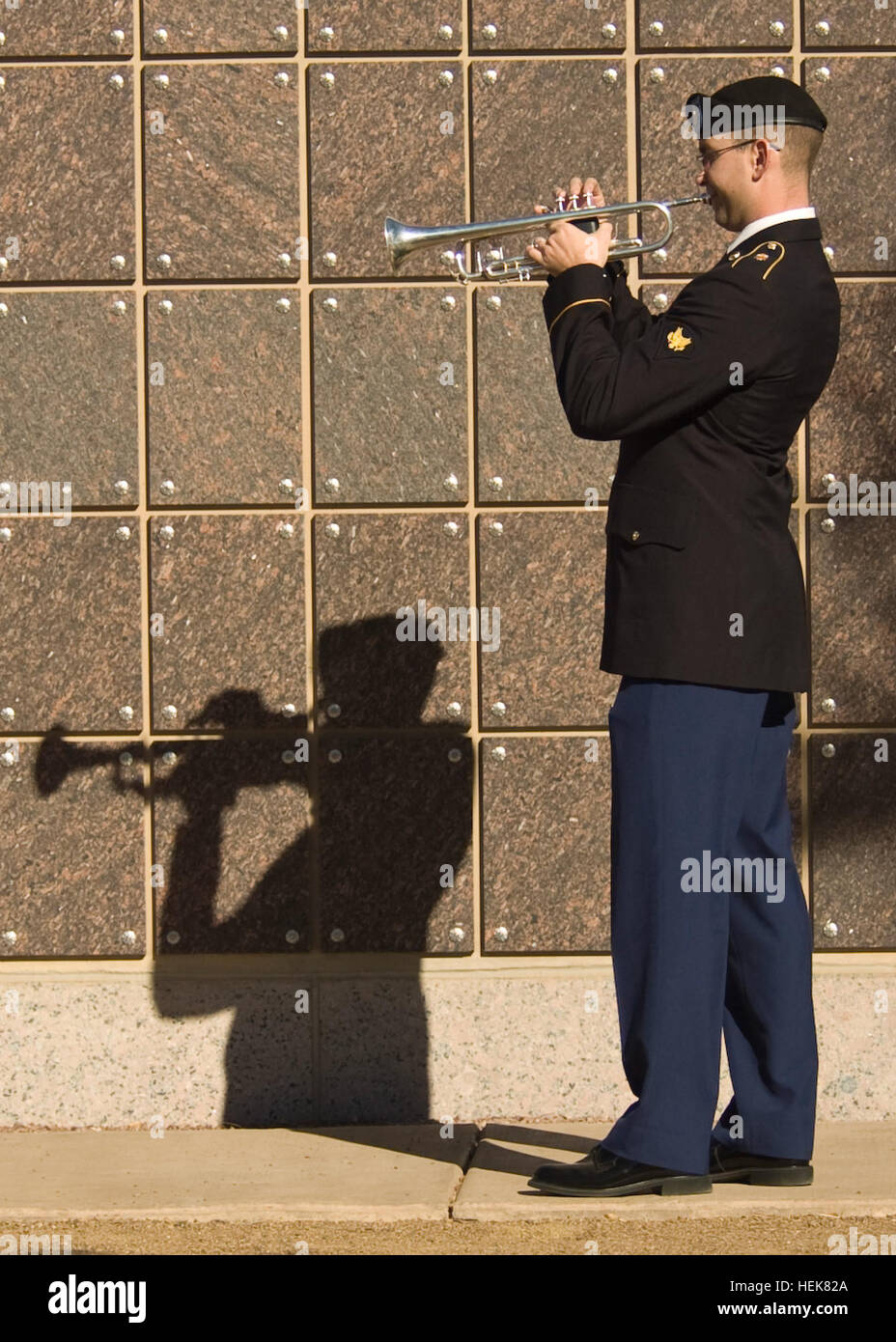 Wreaths across america fort bliss national cemetery soldiers vet hires stock photography and