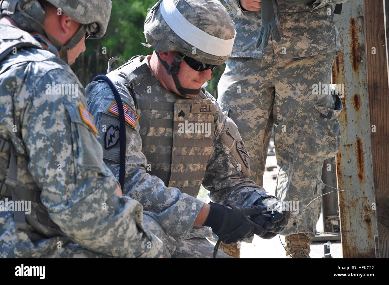 Soldiers of the West Point, Va.based 237th Engineer Company, 276th