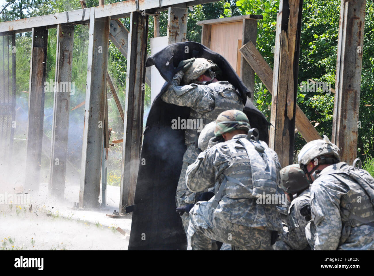 Soldiers of the West Pointbased 237th Engineer Company, 276th Engineer