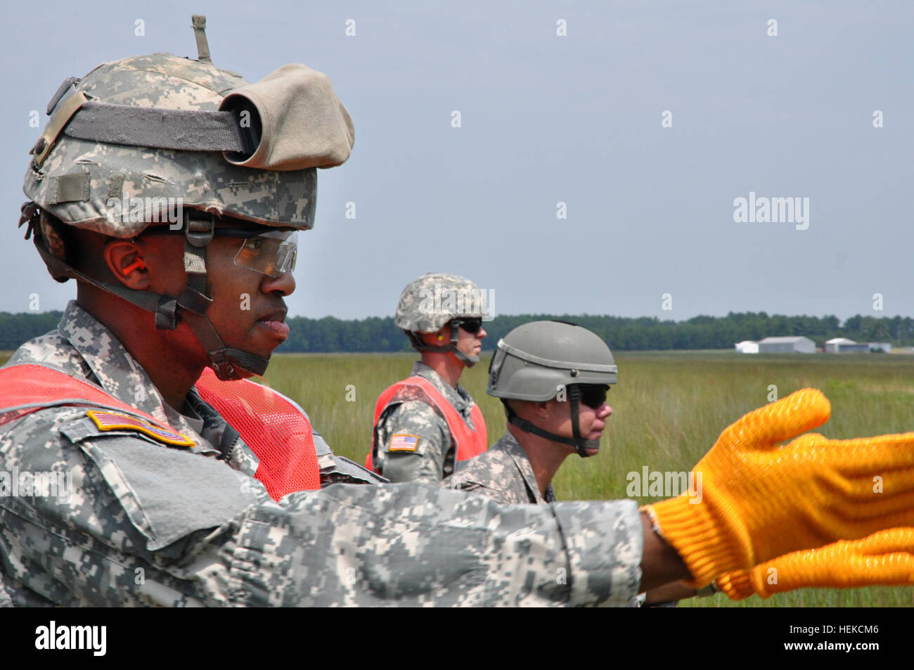 Soldiers from the Fort Benning-based Warrior Training Center teach ...