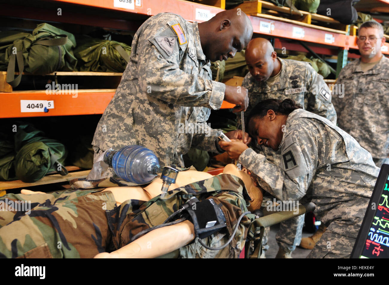 Скотт миллер генерал. Женщины рейнджеры сша. First army. Измир база нато. First army.