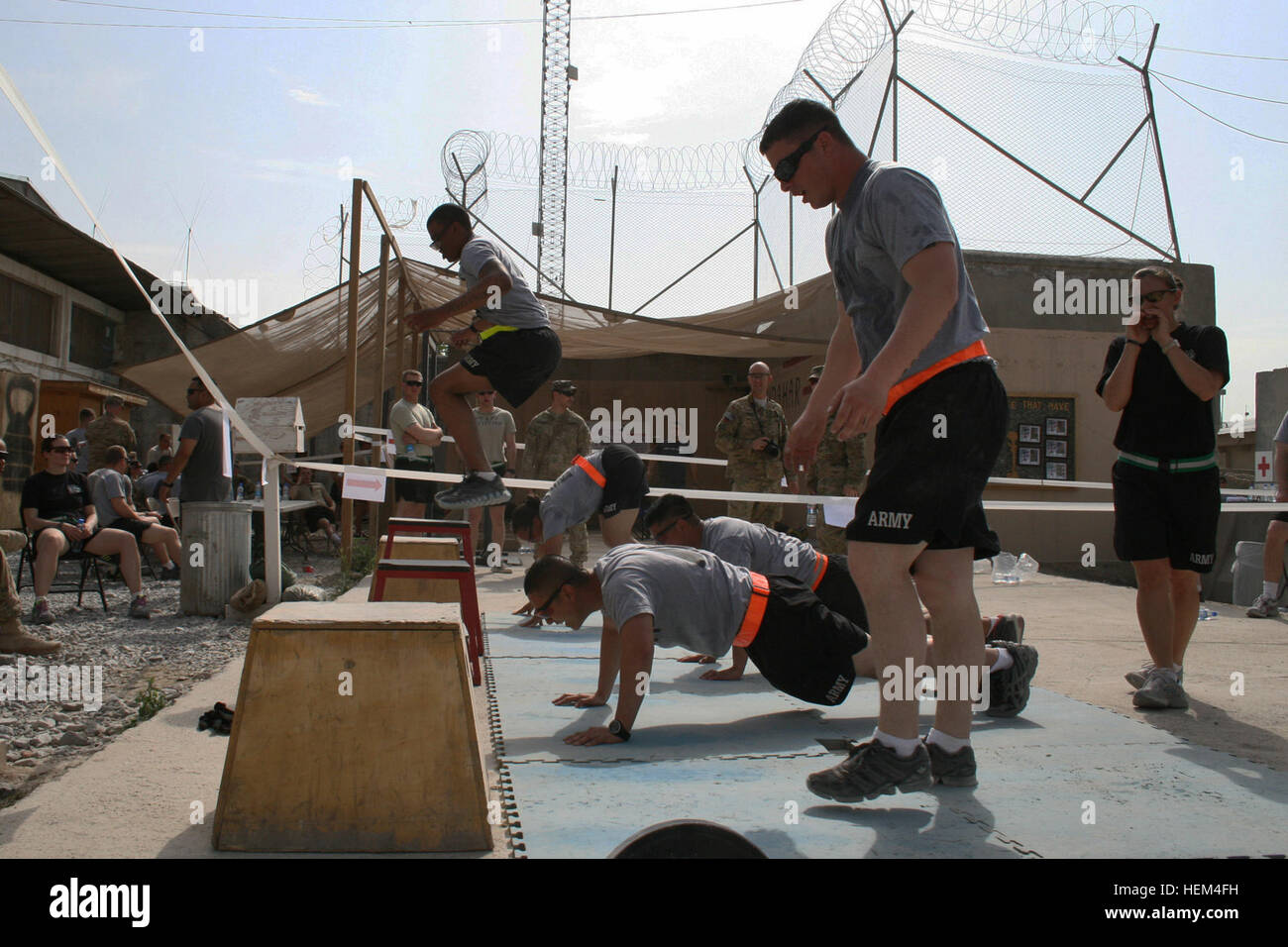 Burpee box jump hi-res stock photography and images - Alamy