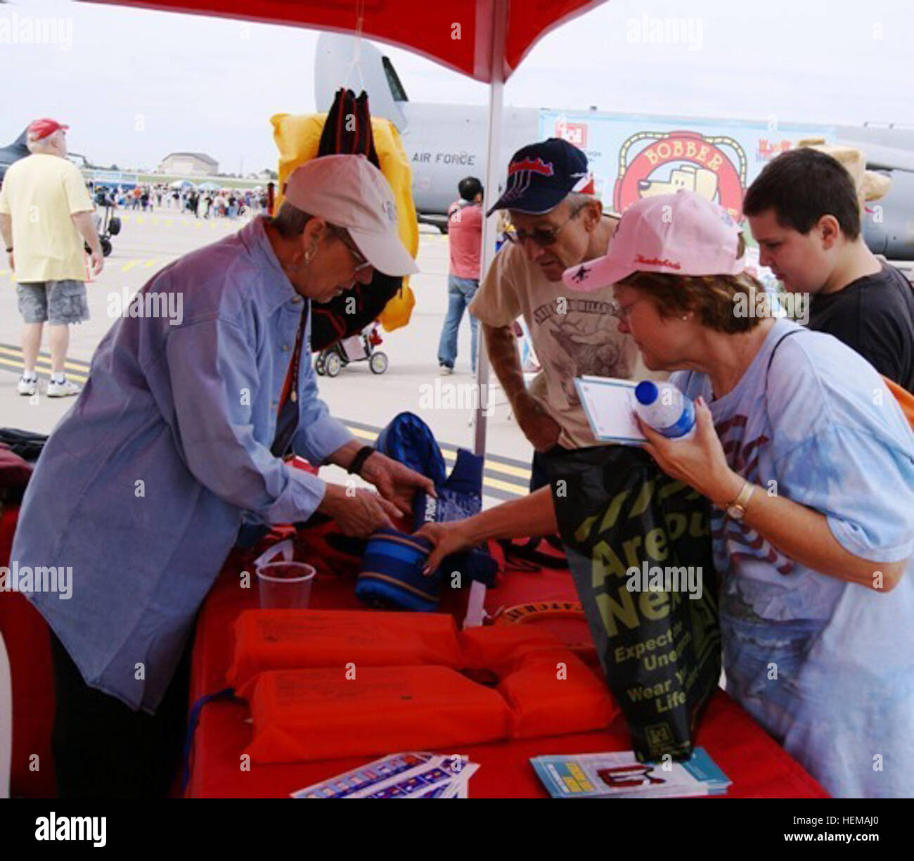 Risk assessment on military hi-res stock photography and images - Alamy