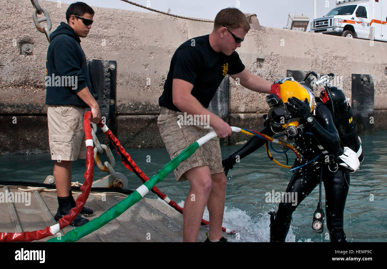 74th engineer dive detachment hires stock photography and images Alamy