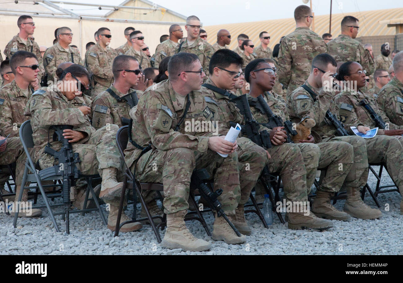 U.S. Army soldiers, assigned to 55th Signal Company (Combat Camera ...