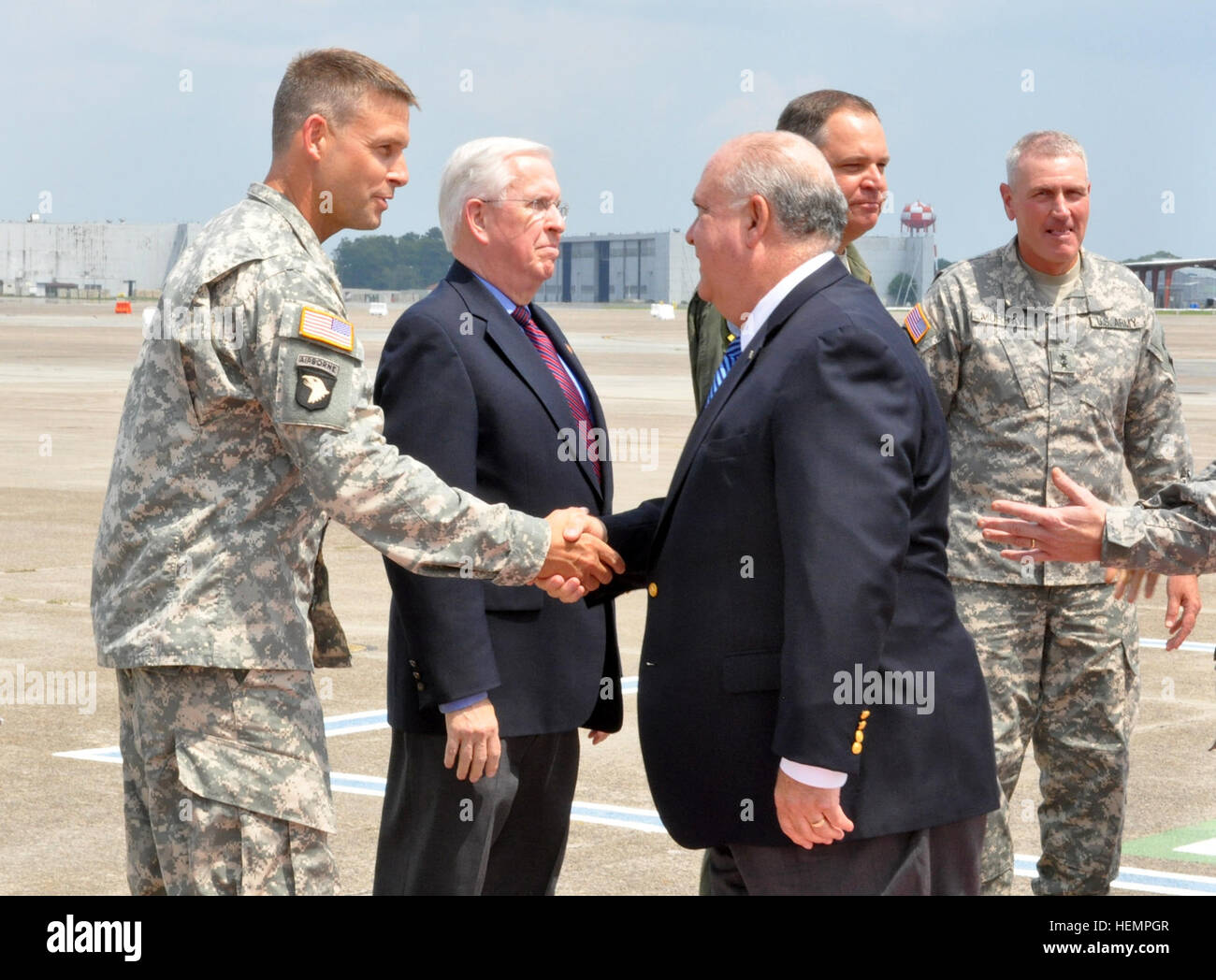 Under Secretary of the U.S. Army Dr. Joseph W. Westphal shakes hands with Col. Thomas Tickner, commander of the U.S. Army Corps of Engineers Savannah District, upon arriving at Hunter Army Airfield, Sept. 4, 2013. Tickner and his staff briefed the Undersecretary on the Savannah Harbor Expansion Project, followed by a press conference and tour at the Savannah Port. USACE photo by Billy Birdwell. Army Under Secretary visits Savannah 130904-A-JH002-001 Stock Photo
