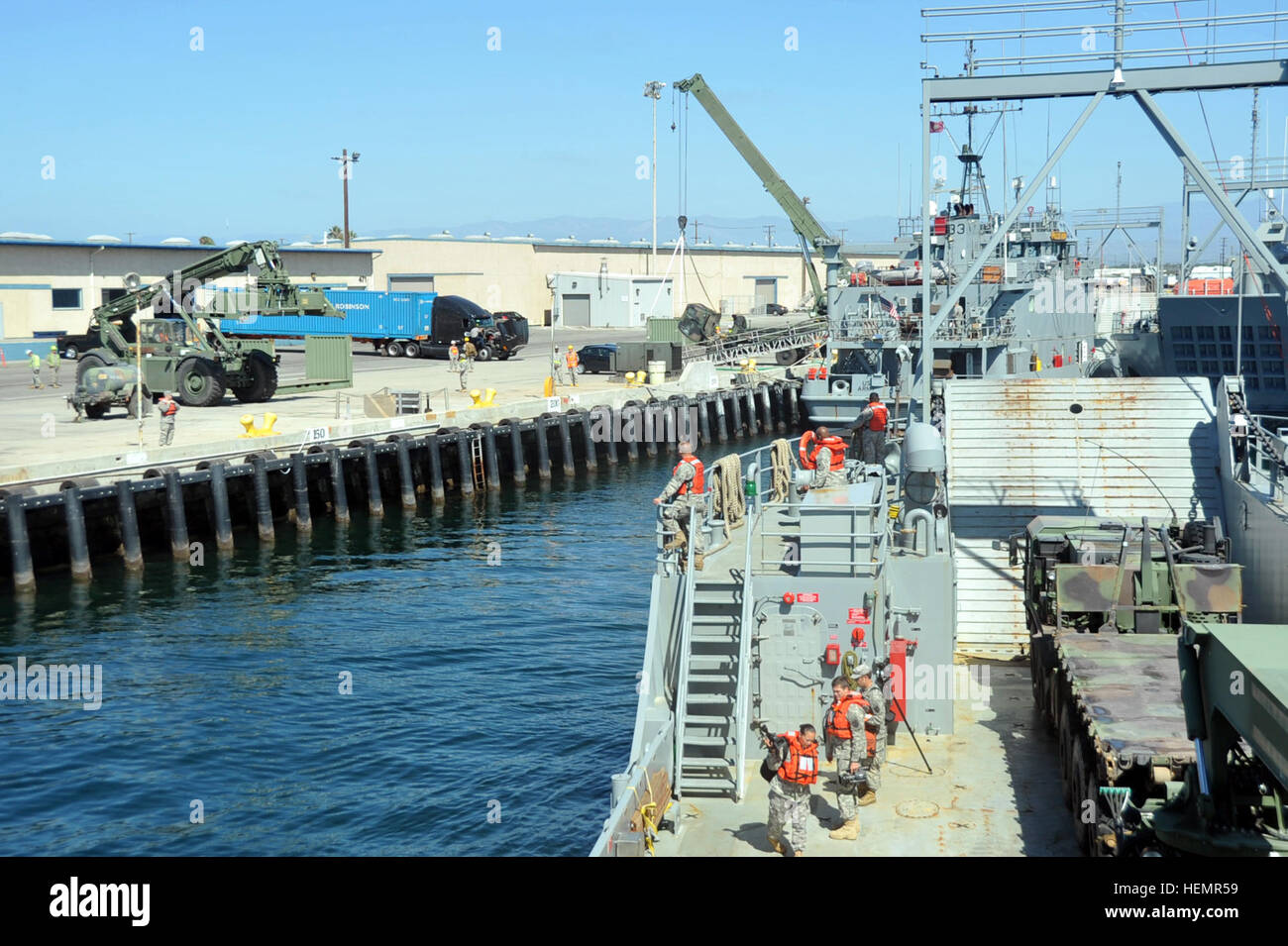 Calif landing craft utility lcu hi-res stock photography and images - Alamy