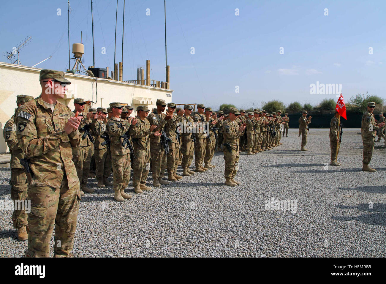 U.S. Army soldiers with the 4th Brigade Special Troops Battalion, 4th