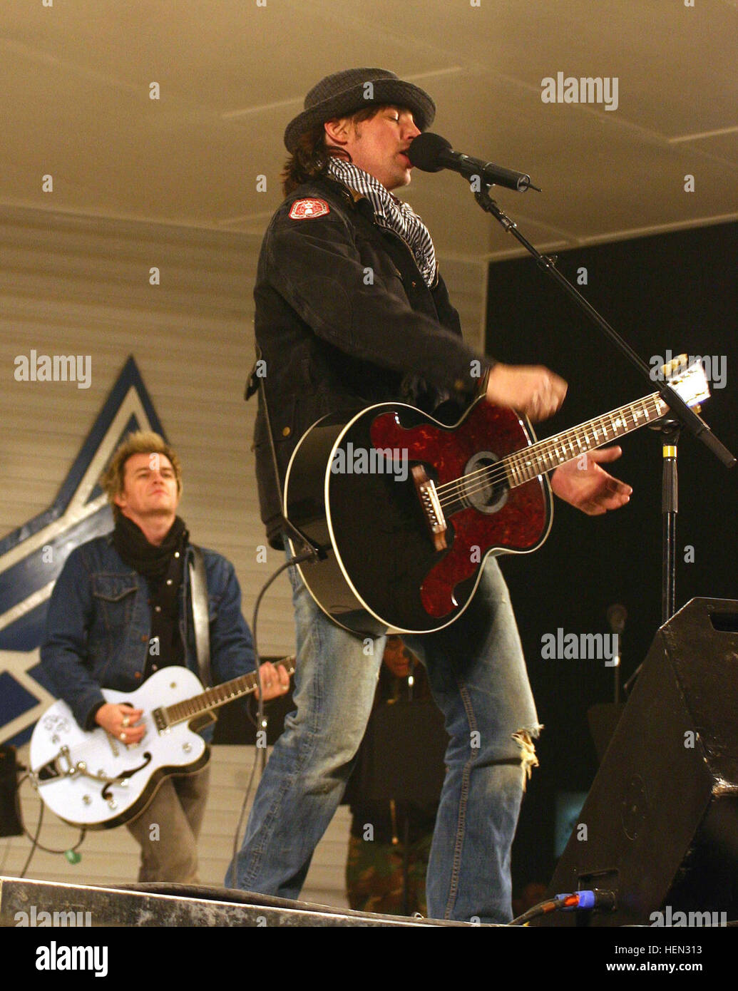 Musician Keni Thomas, a former Ranger and Bronze Star with V device