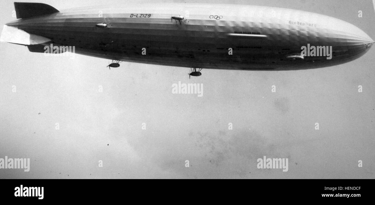Company 3rd battalion 2nd Black and White Stock Photos & Images - Alamy