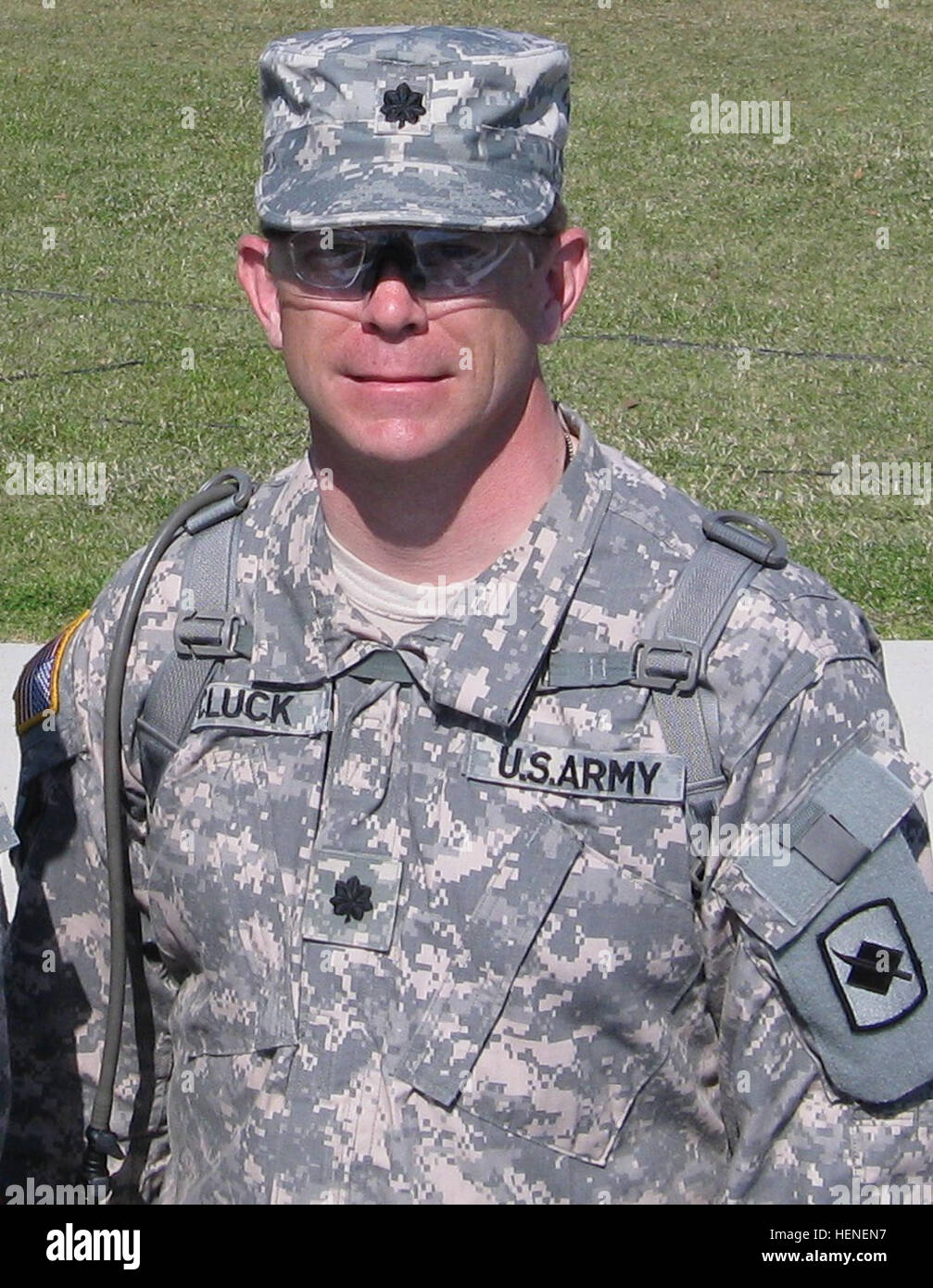 U.S. Army officer served in leadership roles during military ...
