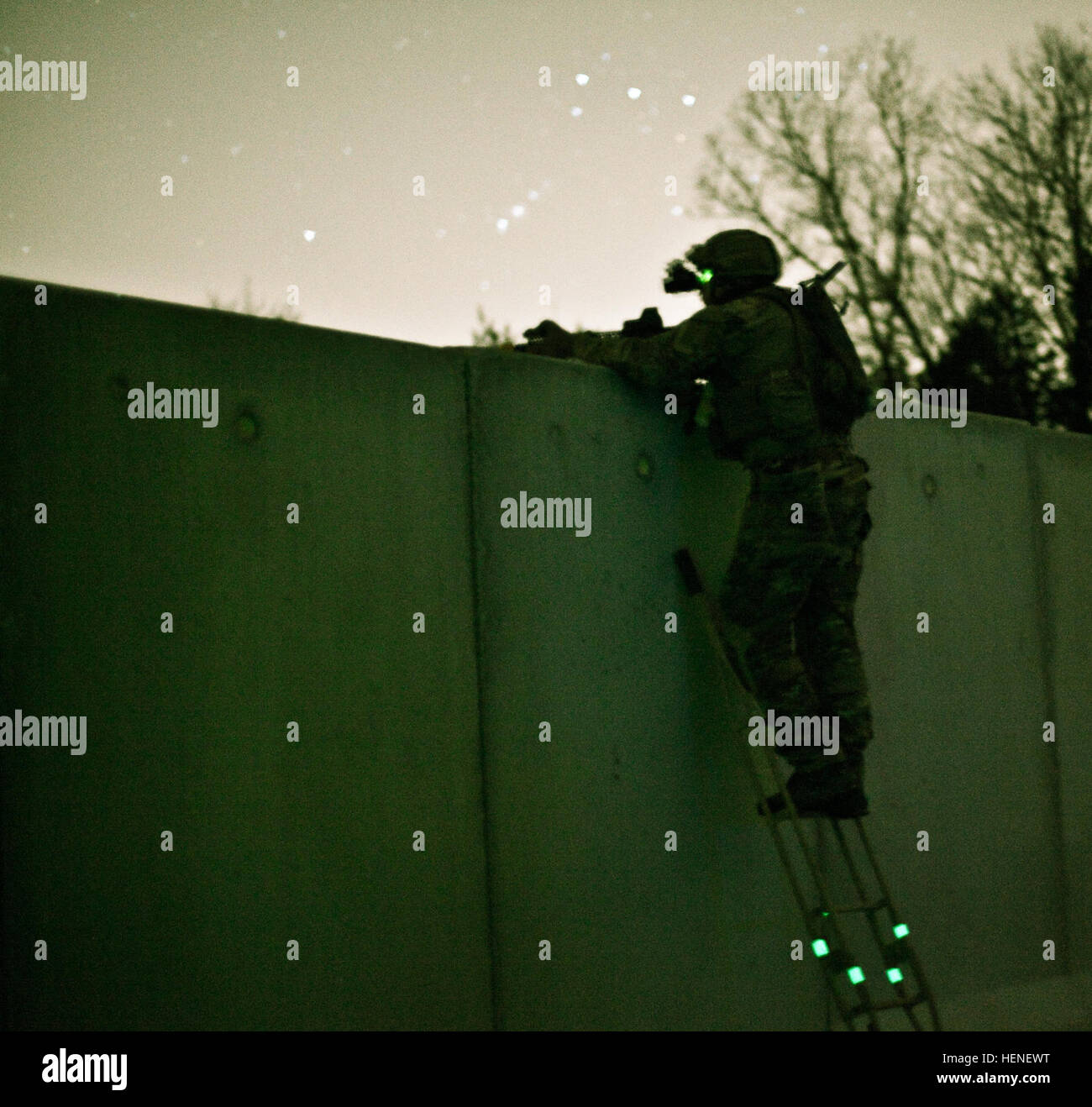 A U.S. Army Ranger from 2nd Platoon, Charlie Company, 3rd Battalion ...