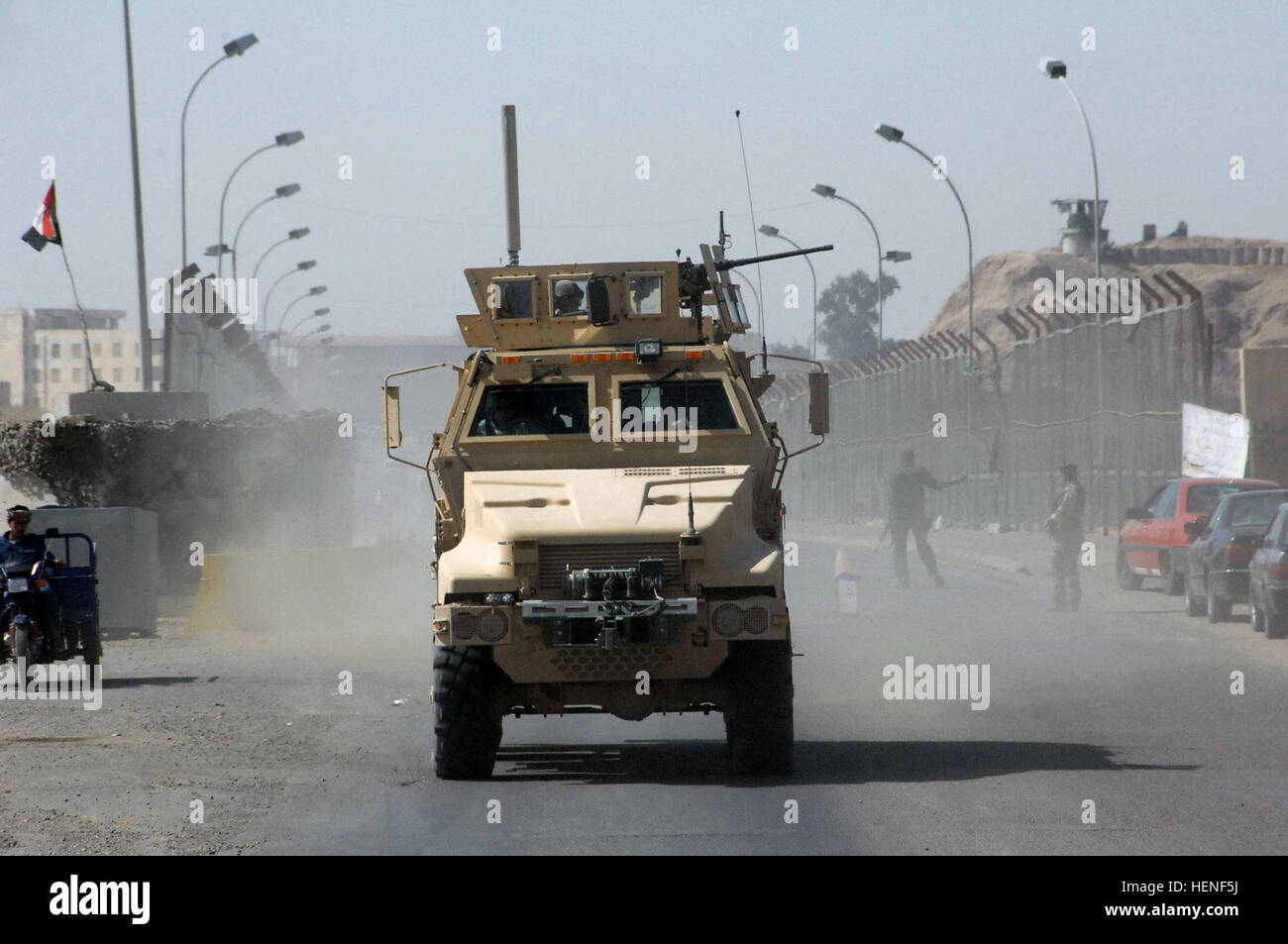 U.S. Army Soldiers of the 56th MP Company, attached to the 101st Airborne Division, convoy to the Iraqi Police station in Samrah, Iraq, on Mar 9th, 2008.  (U.S. Army photo by SPC Jordan Huettl) (Released) Convoy in Samrah 96404 Stock Photo