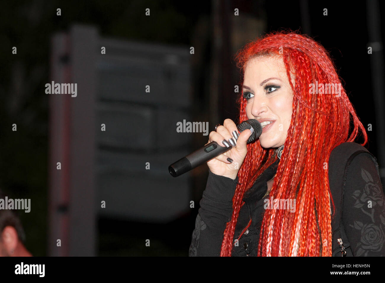 Jane Train, lead singer from Headbanger's Ball, an allstar ;80s cover