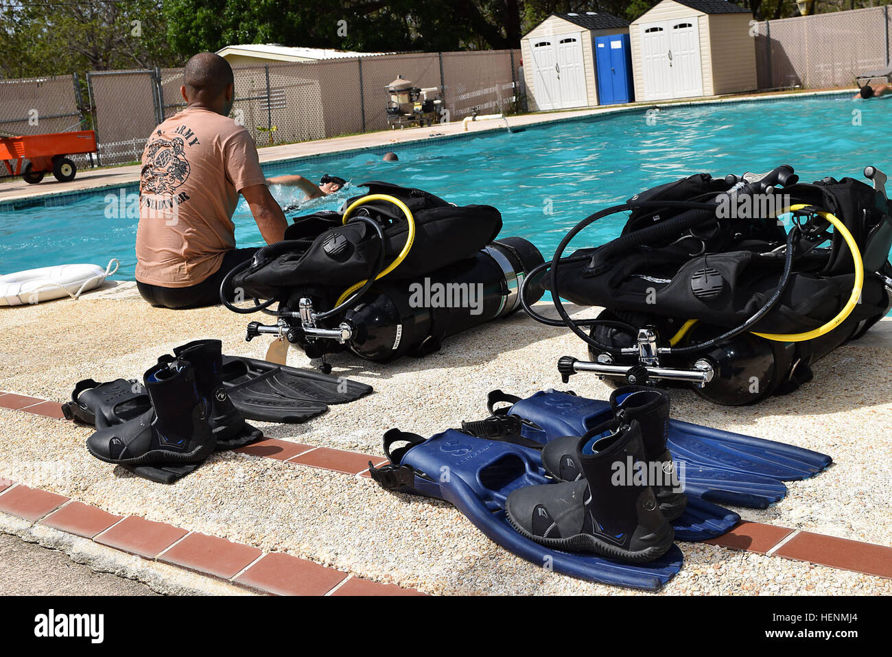 Citizensoldiers assigned to the 232nd Engineer Dive Detachment, 92nd