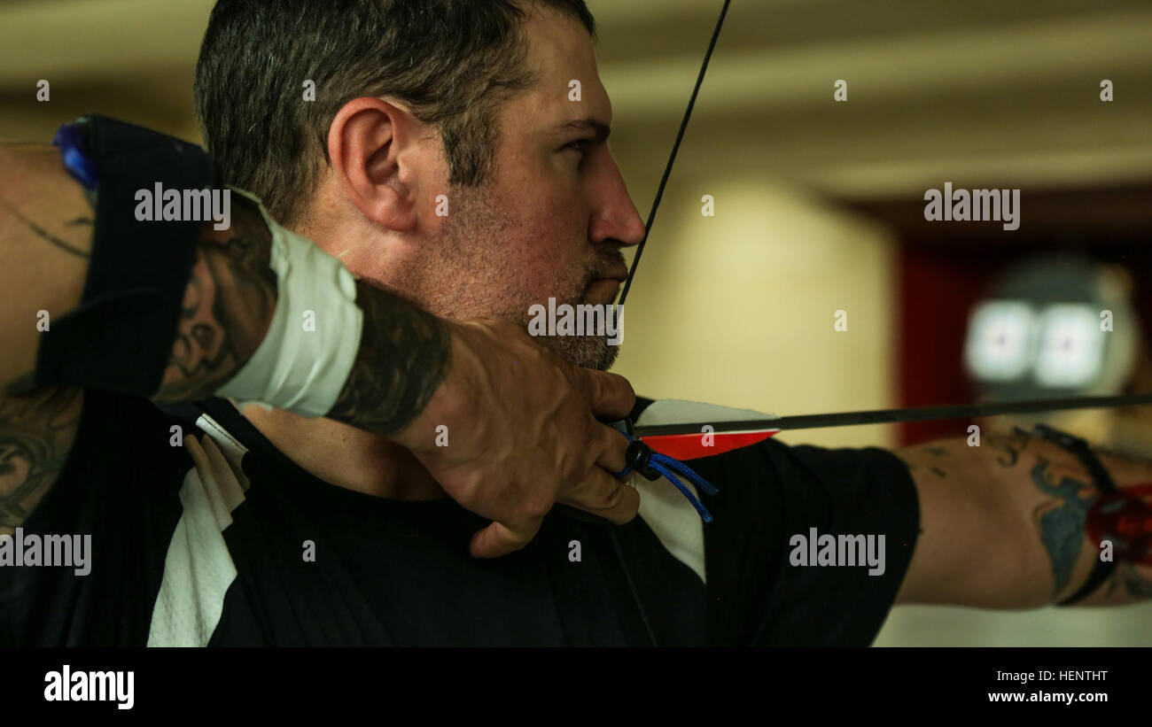 U.S. Army Veteran Billy Meeks, Las Cruces, N.M., aims his bow during