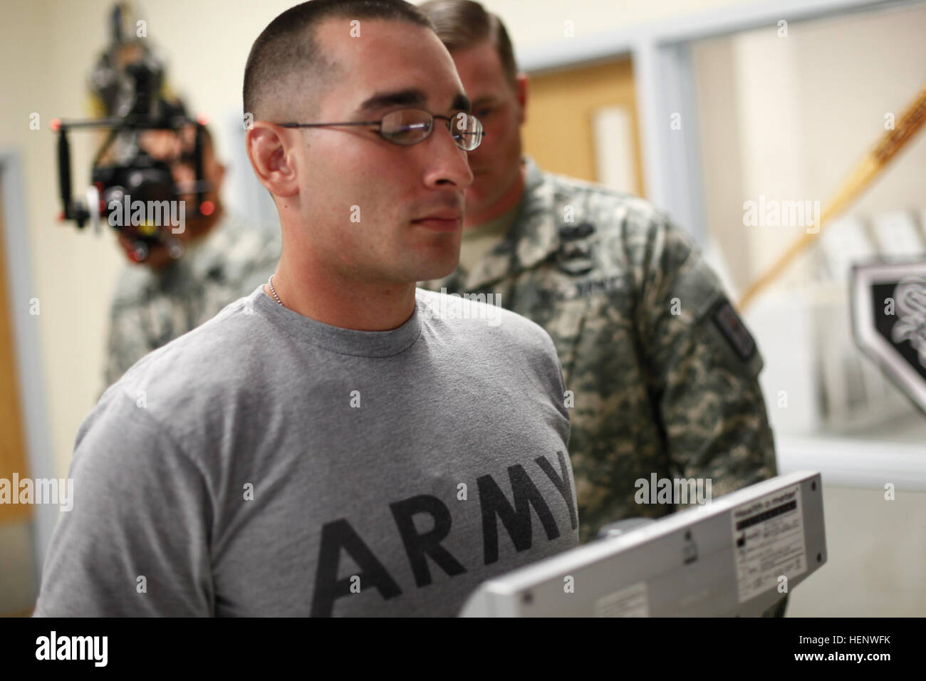 U S Army Spc Michael Lemus Starts The Height Weight And Tape Portion 