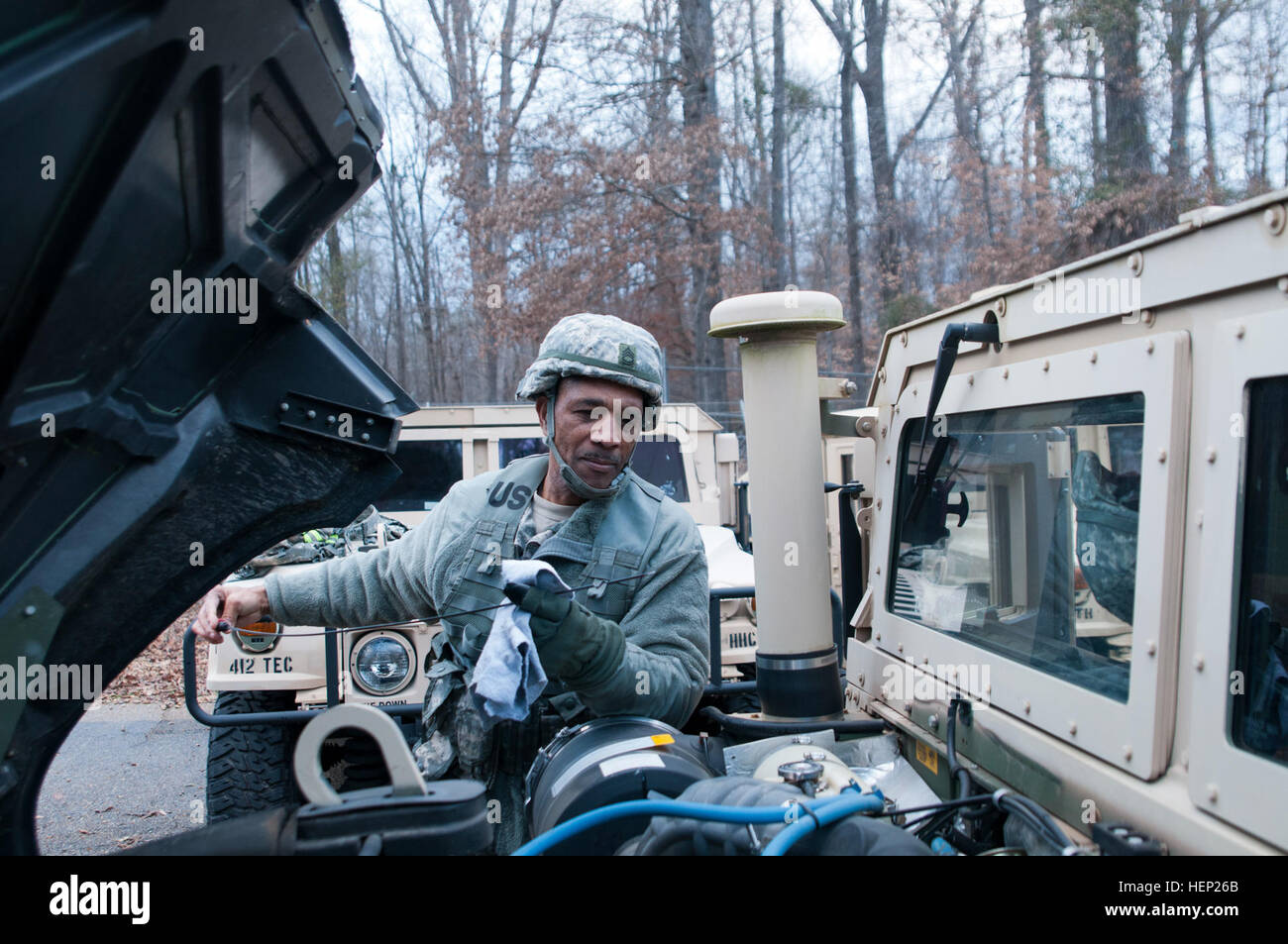 A U.S. Army Reserve soldier with the 412th Theater Engineer Command ...