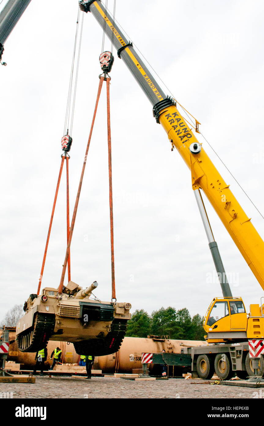 Tank crane operation hi-res stock photography and images - Alamy
